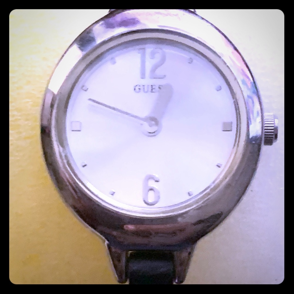 Guess Watch - Picture 1 of 5